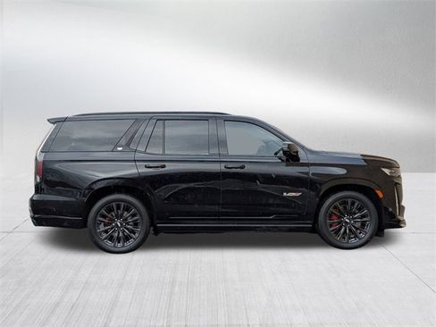 Certified 2023 Cadillac Escalade V w/ LPO, ONYX Package image 4