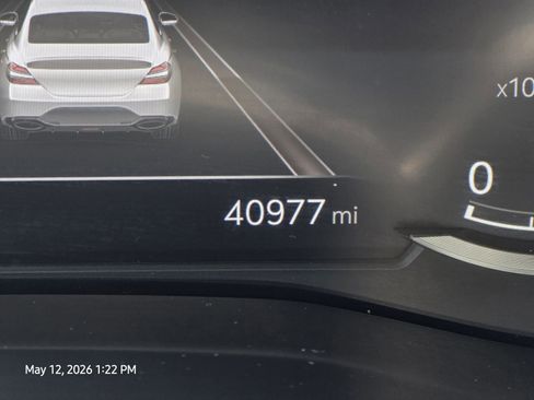 Used 2023 Genesis G70 2.0T RWD image 30