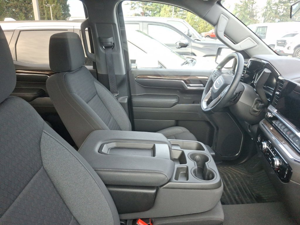 Used 2023 GMC Sierra 1500 Elevation AWD/4WD image 13