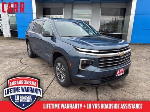 New 2026 Chevrolet Traverse LT w/ Driver Confidence Package image 2