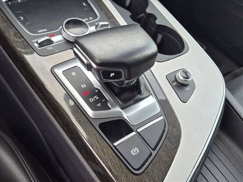 Used 2019 Audi Q7 2.0T Premium Plus w/ Premium Plus Package AWD/4WD image 15