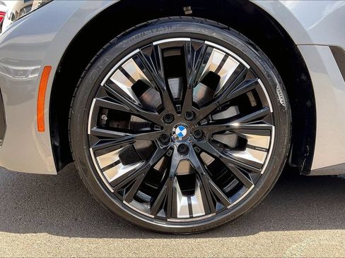 Used 2025 BMW 430i w/ Premium Package RWD image 10