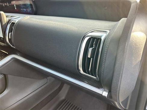 Used 2025 Ford Expedition Platinum w/ Stealth Performance Package image 33