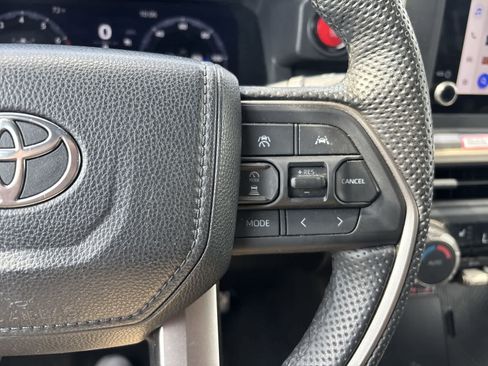 Used 2024 Toyota Tacoma TRD Sport w/ TRD Sport Upgrade Package AWD/4WD image 10