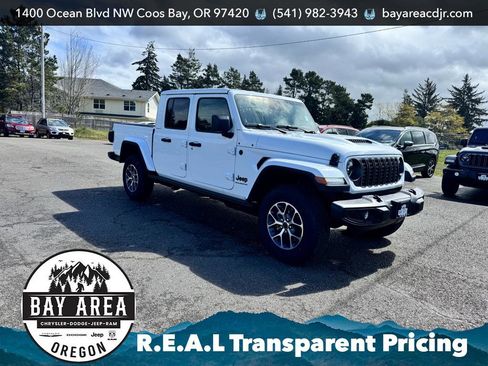 New 2026 Jeep Gladiator Sport image 3