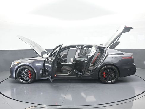 Used 2023 Kia Stinger GT2 image 84