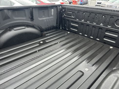 Used 2018 Ford F150 XLT w/ Equipment Group 302A Luxury AWD/4WD image 43