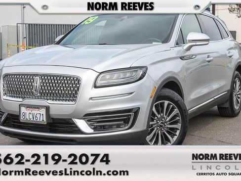 Used 2019 Lincoln Nautilus Select w/ Cargo Utility Package image 1