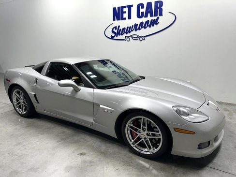 Used 2008 Chevrolet Corvette Z06 w/ Preferred Equipment Group RWD image 1