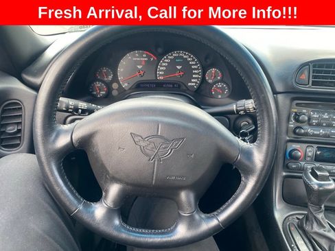 Used 1998 Chevrolet Corvette Coupe w/ Memory Pkg RWD image 7