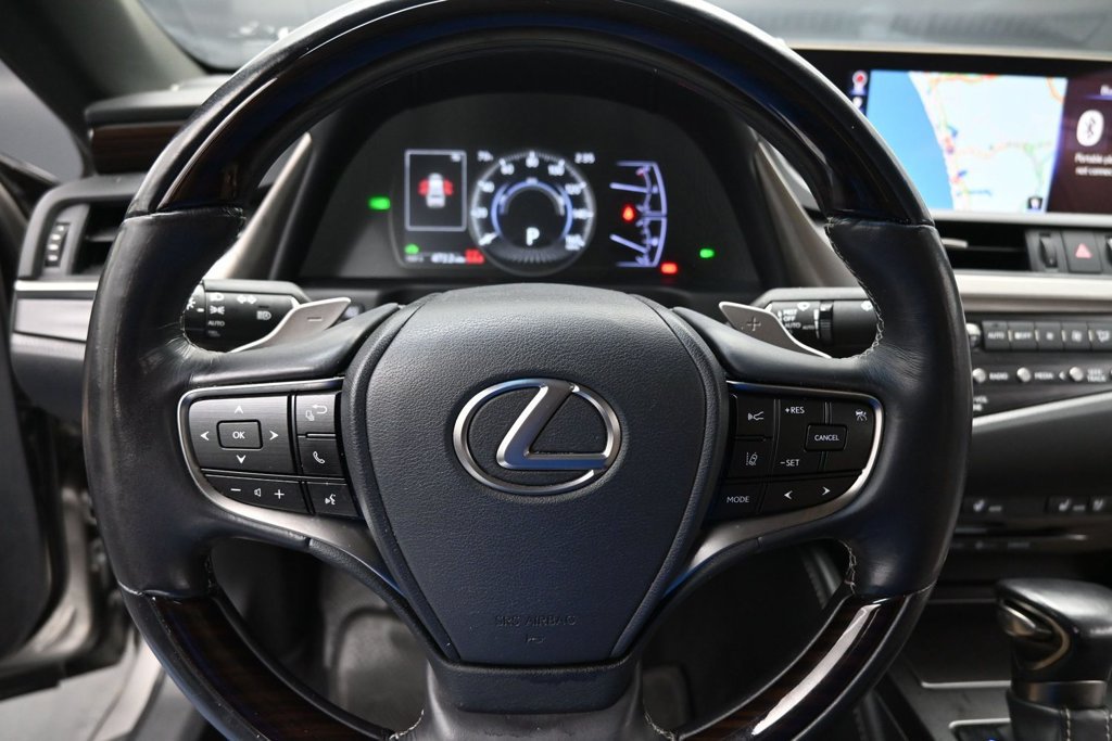 Used 2019 Lexus ES 300h w/ Premium Package FWD image 14