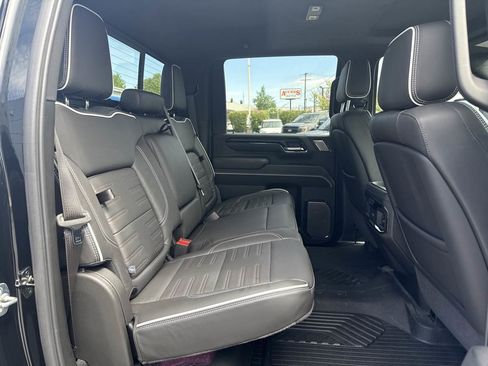 Used 2025 GMC Sierra 2500 AT4X w/ AT4X AEV Edition AWD/4WD image 25
