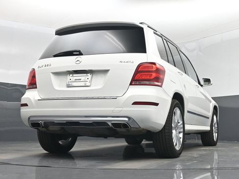 Used 2015 Mercedes-Benz GLK 350 4MATIC image 52