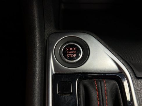 Used 2025 Nissan Sentra SR FWD image 30