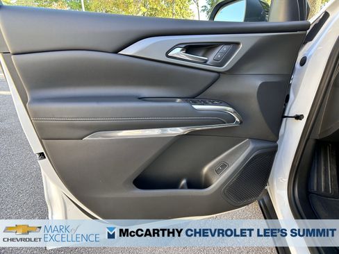 New 2026 Chevrolet Traverse LT w/ Sun and Wheel Package image 18