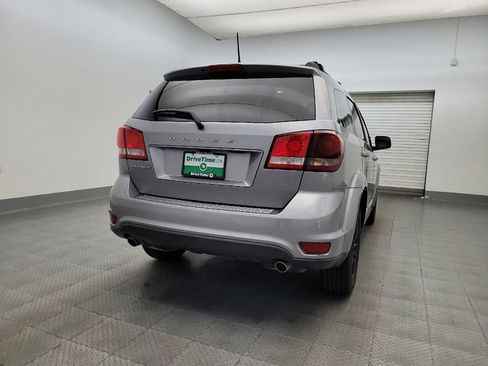 Used 2019 Dodge Journey SE w/ Connectivity Group image 7