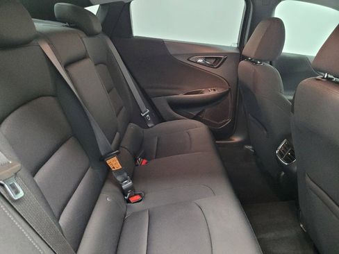 Used 2021 Chevrolet Malibu LT FWD image 19
