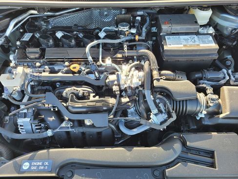 Used 2025 Toyota Corolla LE image 27