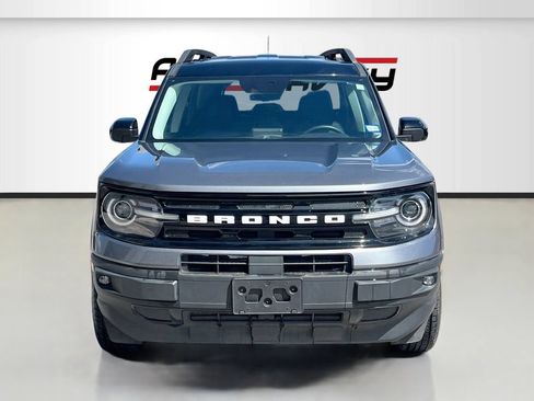 Used 2024 Ford Bronco Sport Outer Banks w/ Tech Package AWD/4WD image 2