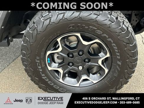 Used 2022 Jeep Wrangler Unlimited Rubicon 4xe AWD/4WD image 8