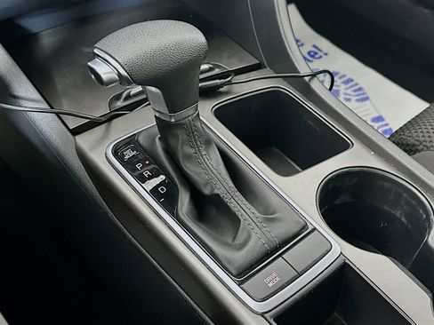 Used 2020 Kia Optima LX image 16