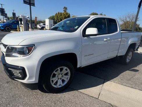 Used 2022 Chevrolet Colorado LT w/ Fleet Safety Package image 4