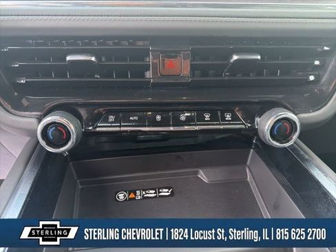 Used 2025 Chevrolet Tahoe LT AWD/4WD image 25