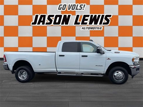 Used 2024 RAM 3500 Big Horn image 2