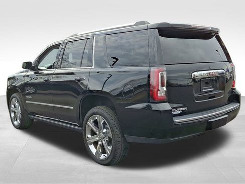 Used 2019 GMC Yukon Denali w/ Denali Ultimate Package image 4
