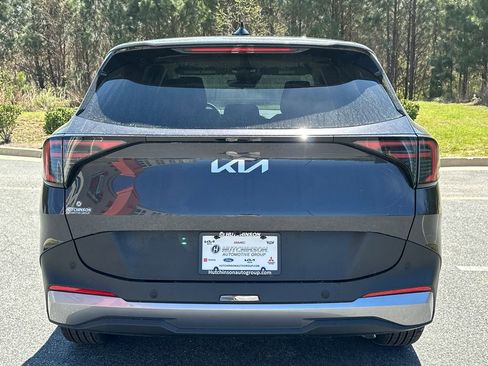 New 2026 Kia Sportage EX image 6