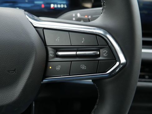 New 2026 Chevrolet Equinox LT image 14