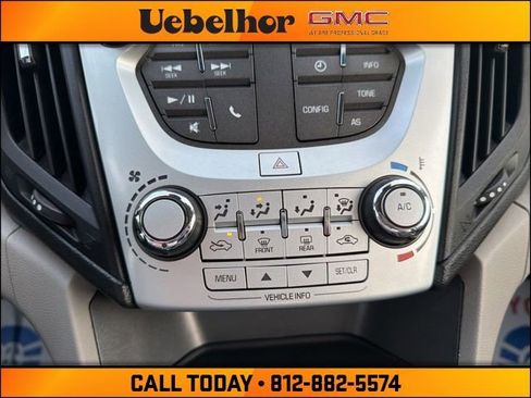 Used 2017 Chevrolet Equinox LT image 23