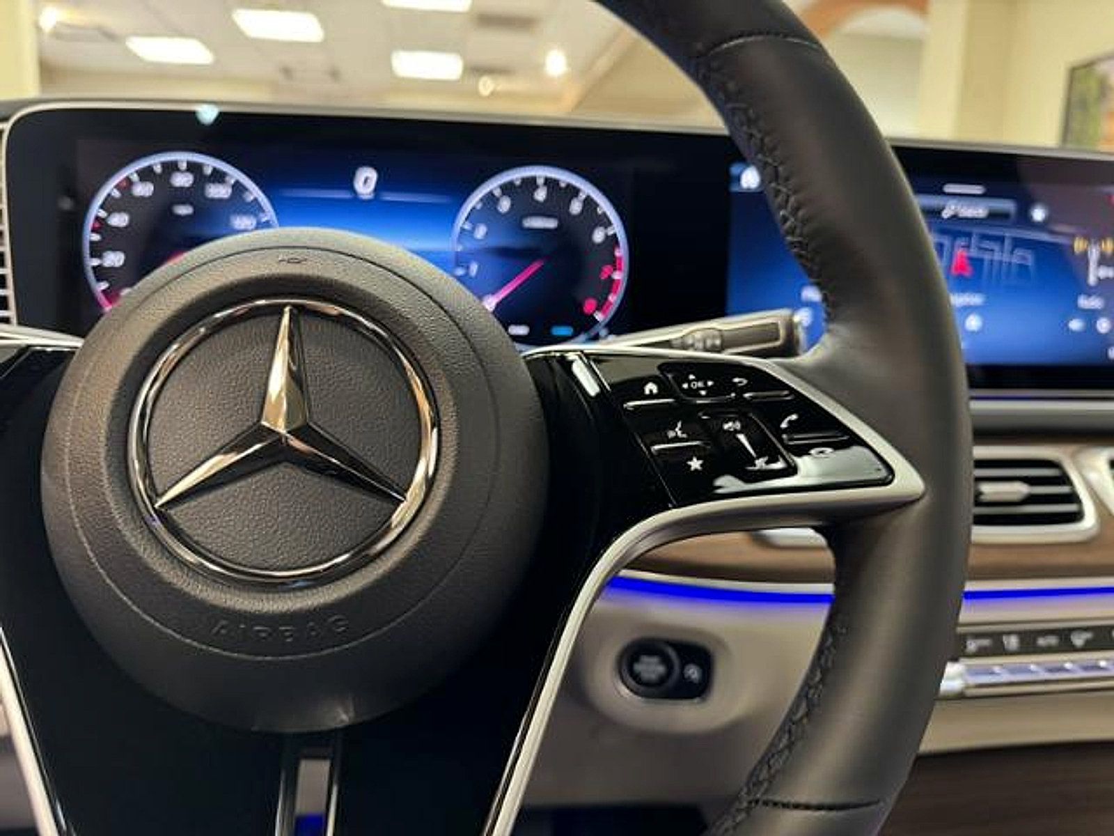 Used 2026 Mercedes-Benz GLE 350 4MATIC image 21