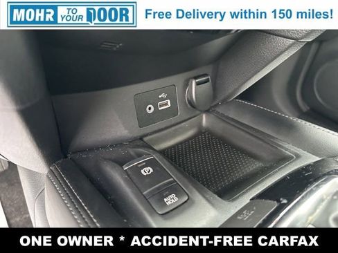 Used 2020 Nissan Rogue SL image 23