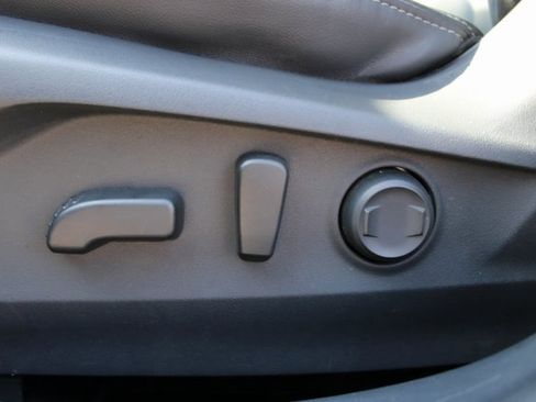 Used 2021 Subaru Outback Limited XT image 13