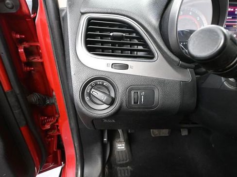 Used 2016 Dodge Journey Crossroad w/ Popular Equipment Group AWD/4WD image 31