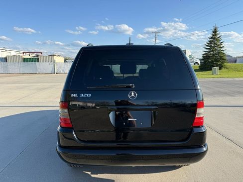 Used 2001 Mercedes-Benz ML 320 4MATIC image 6
