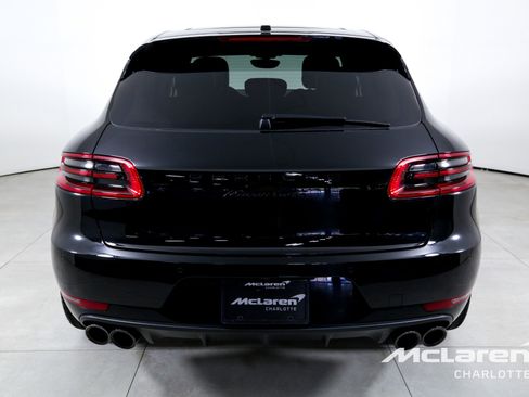 Used 2018 Porsche Macan Turbo AWD/4WD image 7