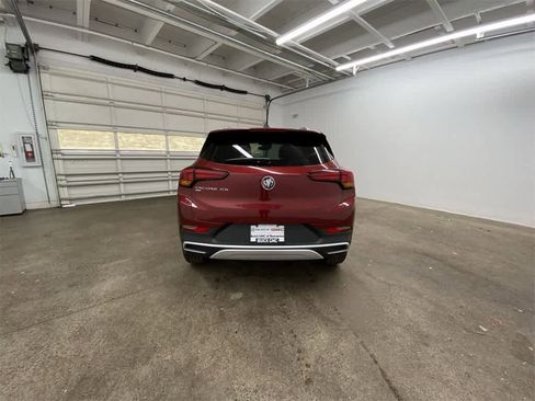 Used 2022 Buick Encore GX Select w/ Experience Buick Package image 5