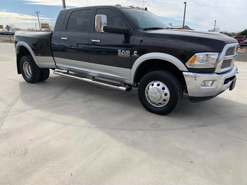 Used 2018 RAM 3500 Laramie w/ Convenience Group image 1