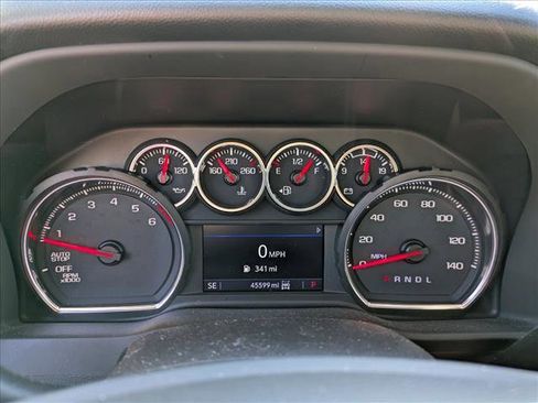 Used 2022 Chevrolet Silverado 1500 RST w/ Z71 Off-Road Package image 9