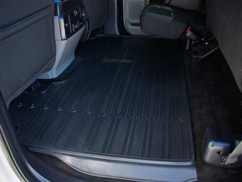 Used 2017 Ford F150 XL w/ Equipment Group 101A Mid AWD/4WD image 34