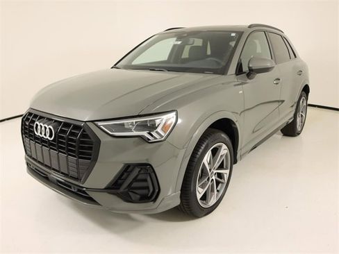 New 2025 Audi Q3 2.0T Premium image 1