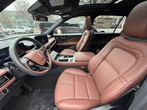 New 2026 Lincoln Aviator Reserve w/ Jet Appearance Package image 15