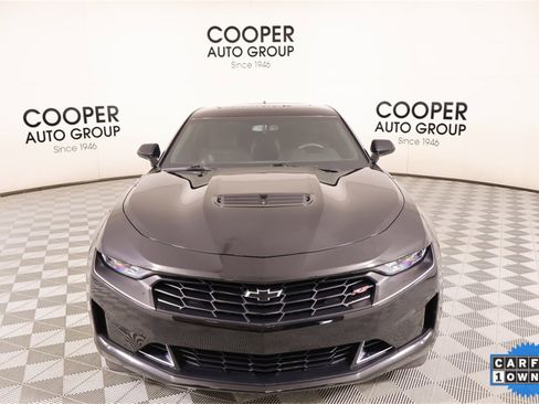 Used 2022 Chevrolet Camaro LT w/ RS Package image 8