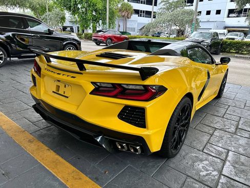 Used 2026 Chevrolet Corvette Stingray Convertible w/ Z51 Performance Package RWD image 4