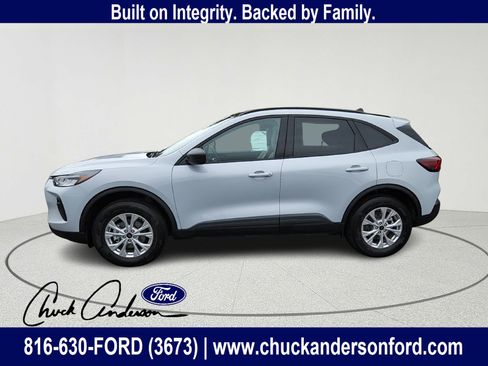 New 2025 Ford Escape Active w/ Tech Pack #1 AWD/4WD image 9