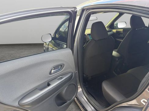 Used 2022 Honda HR-V Sport image 14