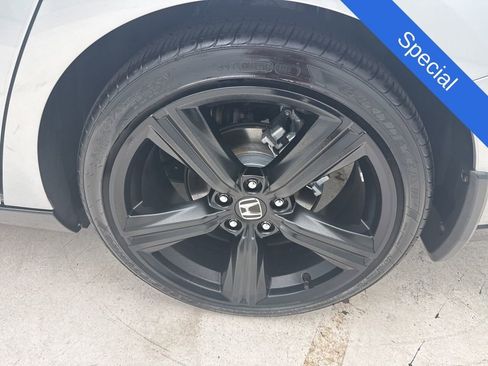 Certified 2025 Honda Accord Sport image 6