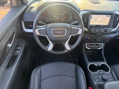 Used 2024 GMC Terrain SLT w/ Infotainment Package II AWD/4WD image 16